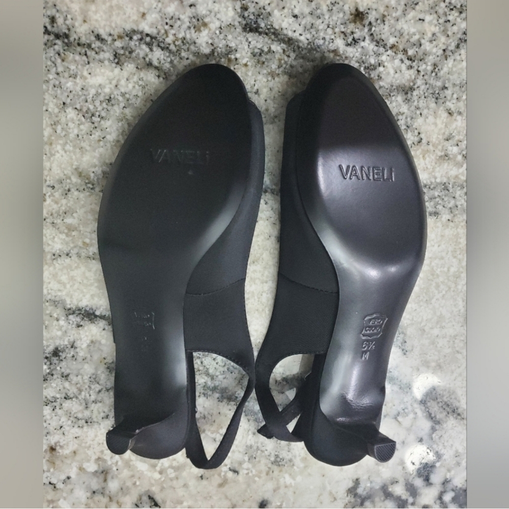 Vaneli Women’s Buckie Black. NEW! - Picture 6 of 12